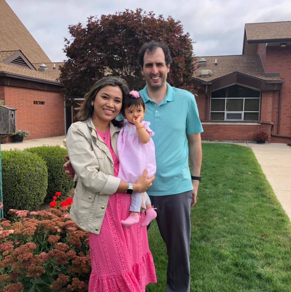 Meet your Posher, Nila